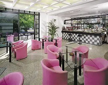Hotel Queen Mary Cattolica
