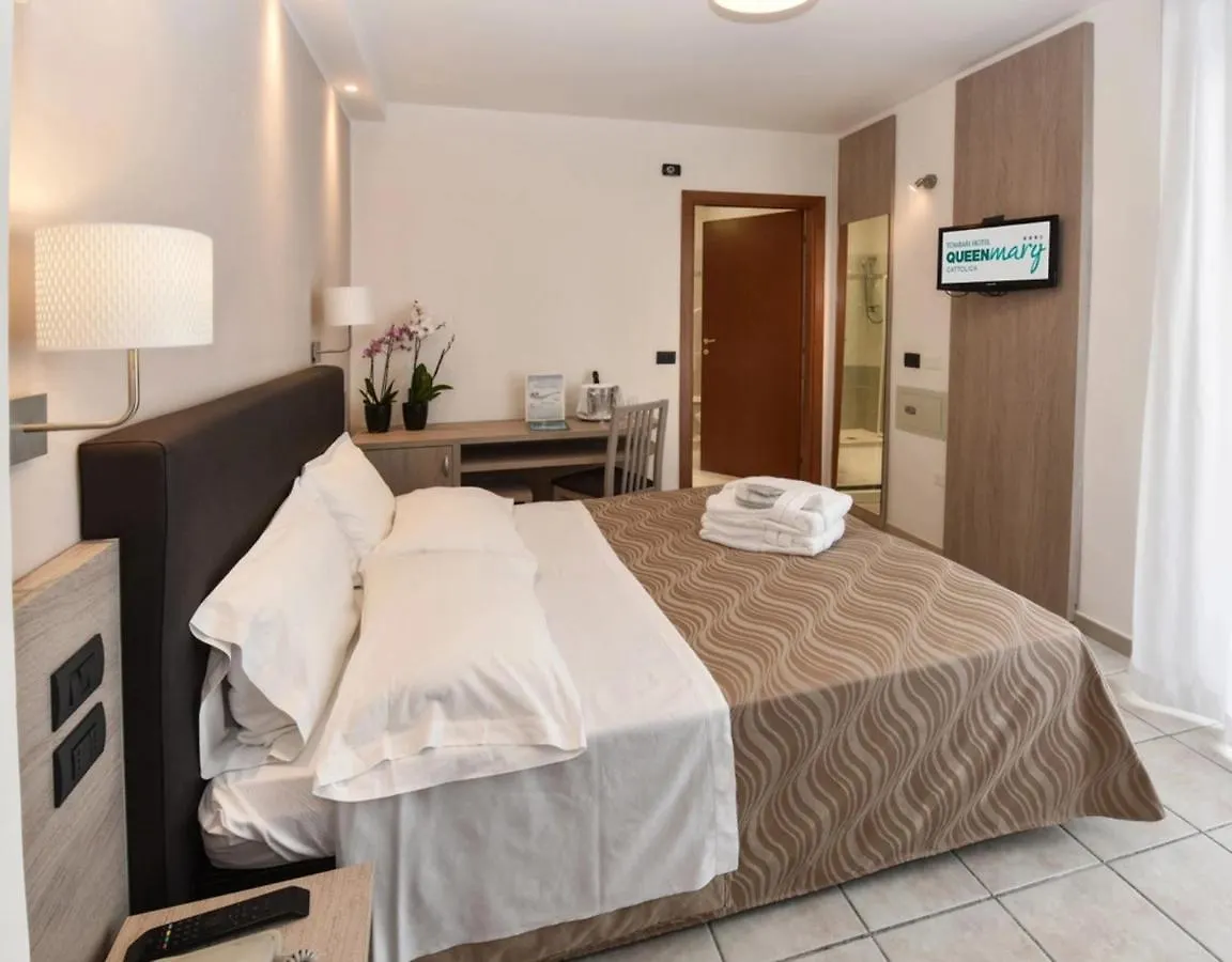 Hotel Queen Mary Cattolica